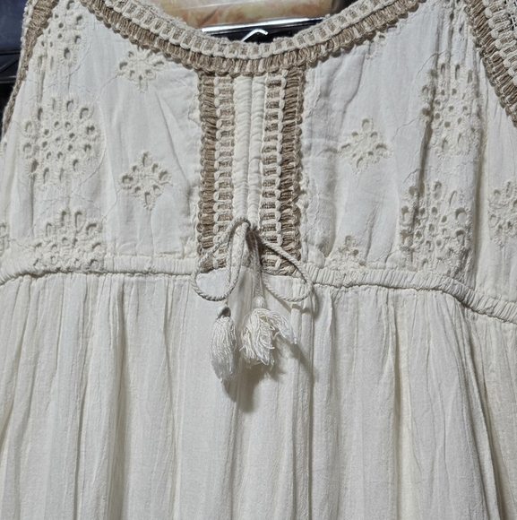 Me 2 magic Anthropologie me 2 magic bohemian white eyelet dress - Picture 4 of 6